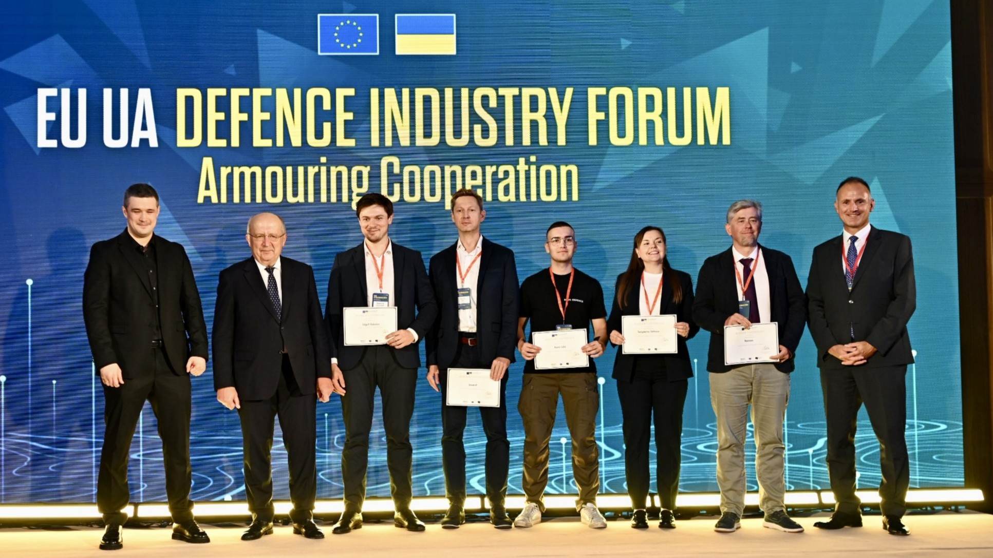 Winners of the BraveTech EU Phase I in Kyiv together with Andre Denk and Andrius Kubilius